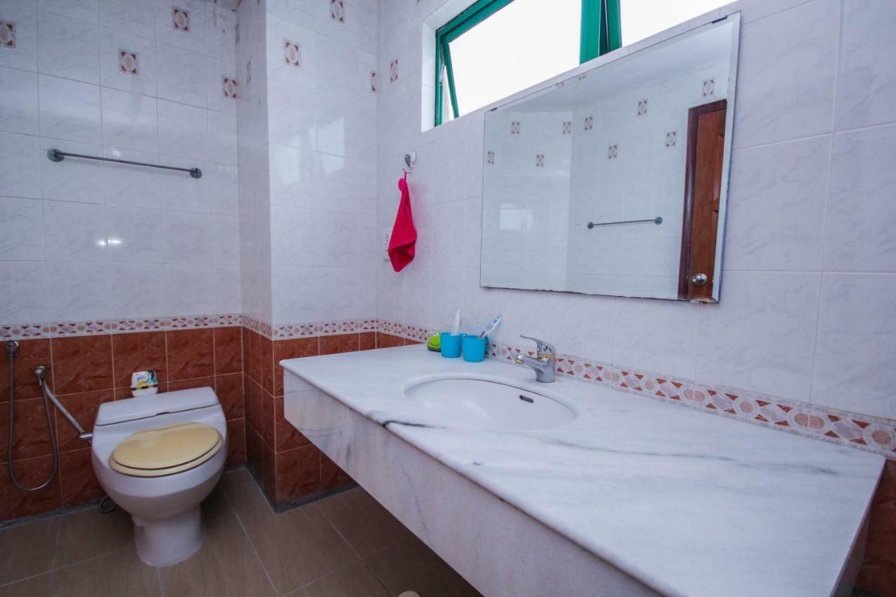Fun Apartment @ Equatorial Hill Resort Cameron Highlands Exteriör bild